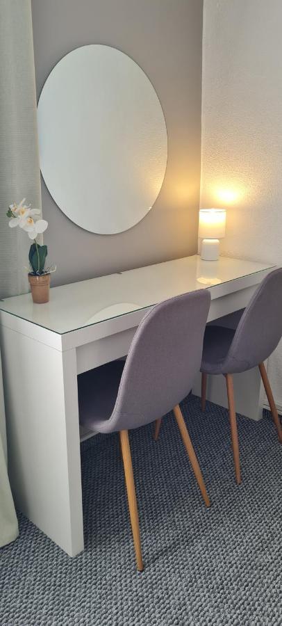 Lugas Apartman Miskolctapolca 2 Haloszoba Dezsa Es Jakuzzi Koezel A Barlangfuerdohoez Eksteriør billede